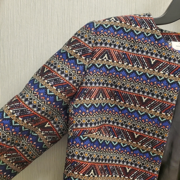 Y2K Jacquard Crop Blazer NWOT Size 8P - Picture 13 of 16